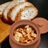 Lindo Mini Cazuela de Cocina de Arcilla - Cazuela de Cerámica Tradicional con Tapa para Cocinar de Forma Saludable - Cazuela Multiusos para Uso en Cocina Casera o Restaurante (Barro sin Esmaltar).