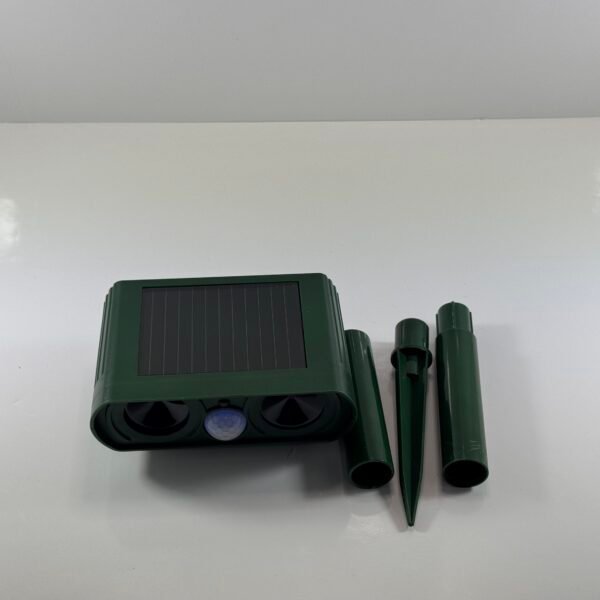 Repelente Solar de Animales, Defensor Ultrasónico contra Gatos, Perros, Ardillas, Ciervos, Zorros, Dispositivo Disuasorio de Animales con Sensor de Movimiento y Alarma de Luz LED, Protege Patios y Jardines